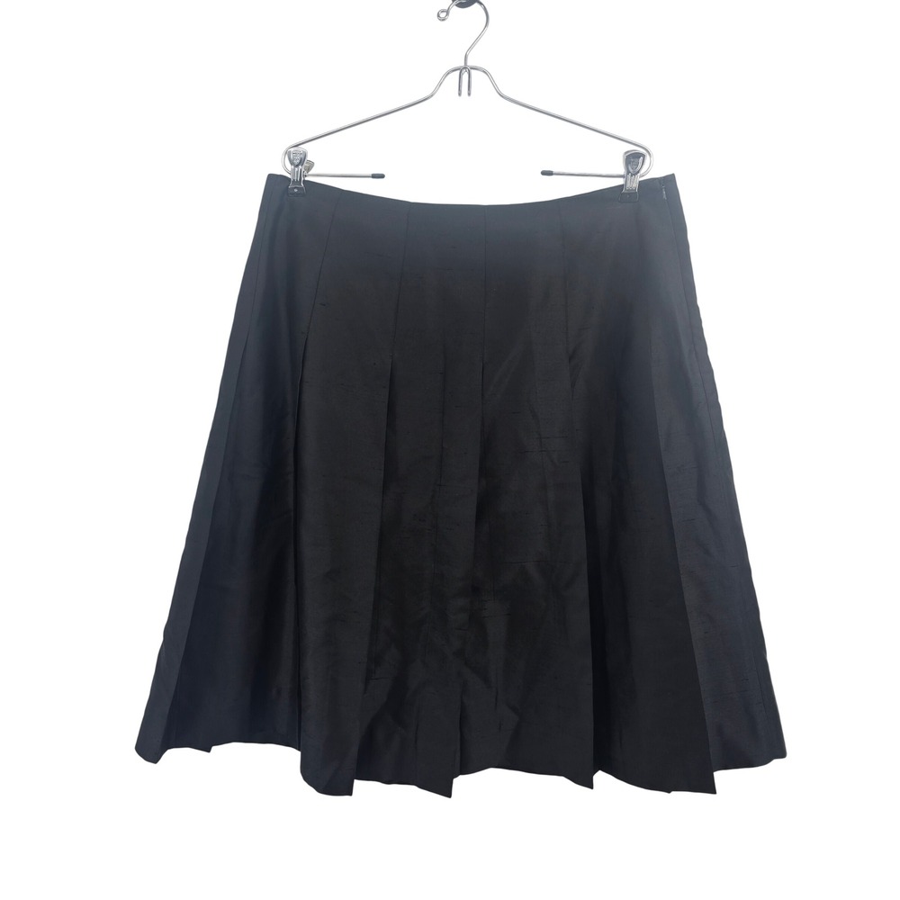 Banana Republic Skirt Womens 14 Silk A-Line Pleated Black Knee Length EUC
